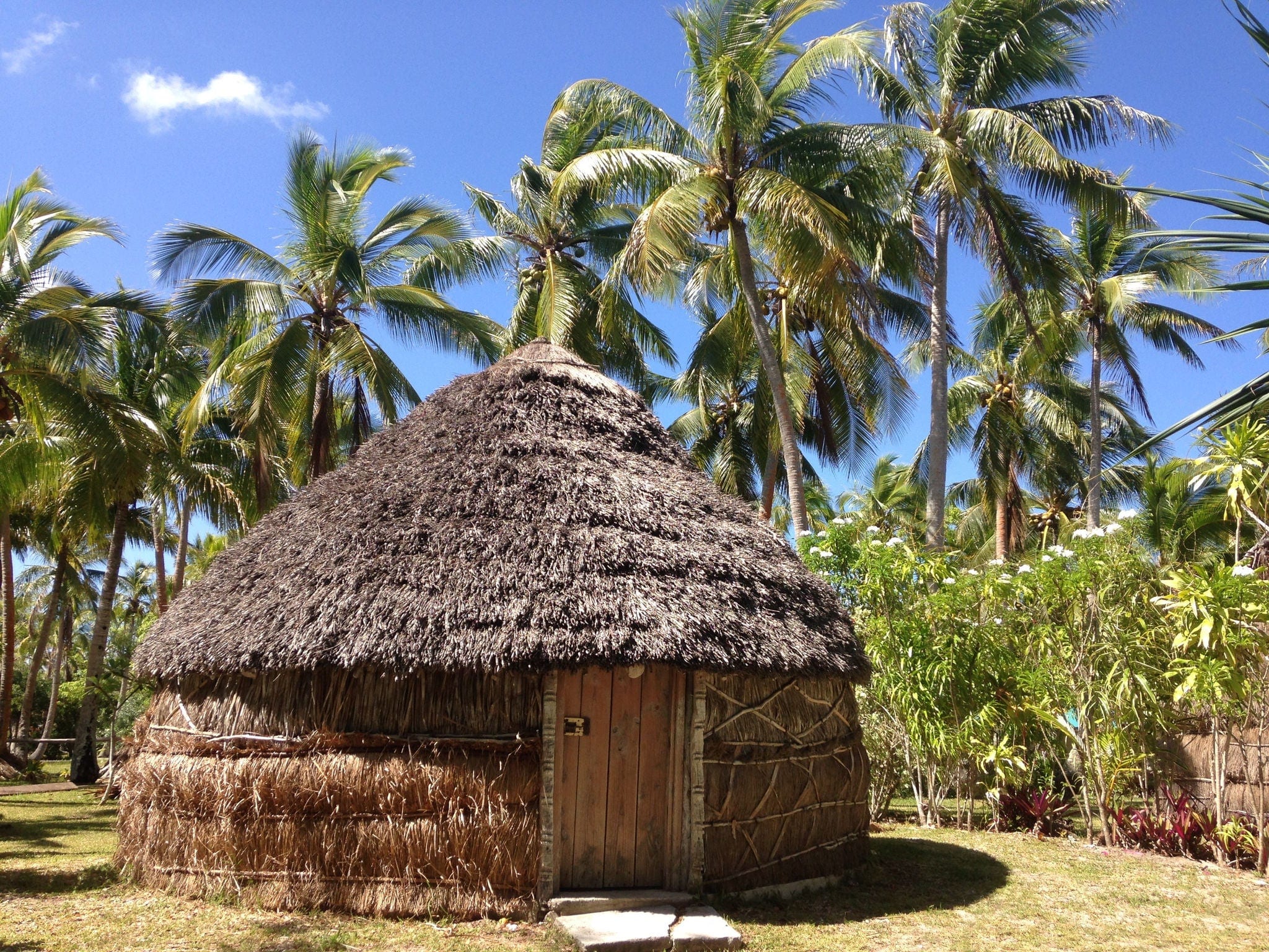 Faré (traditional house), Luengoni, Lifou, New Caledonia
