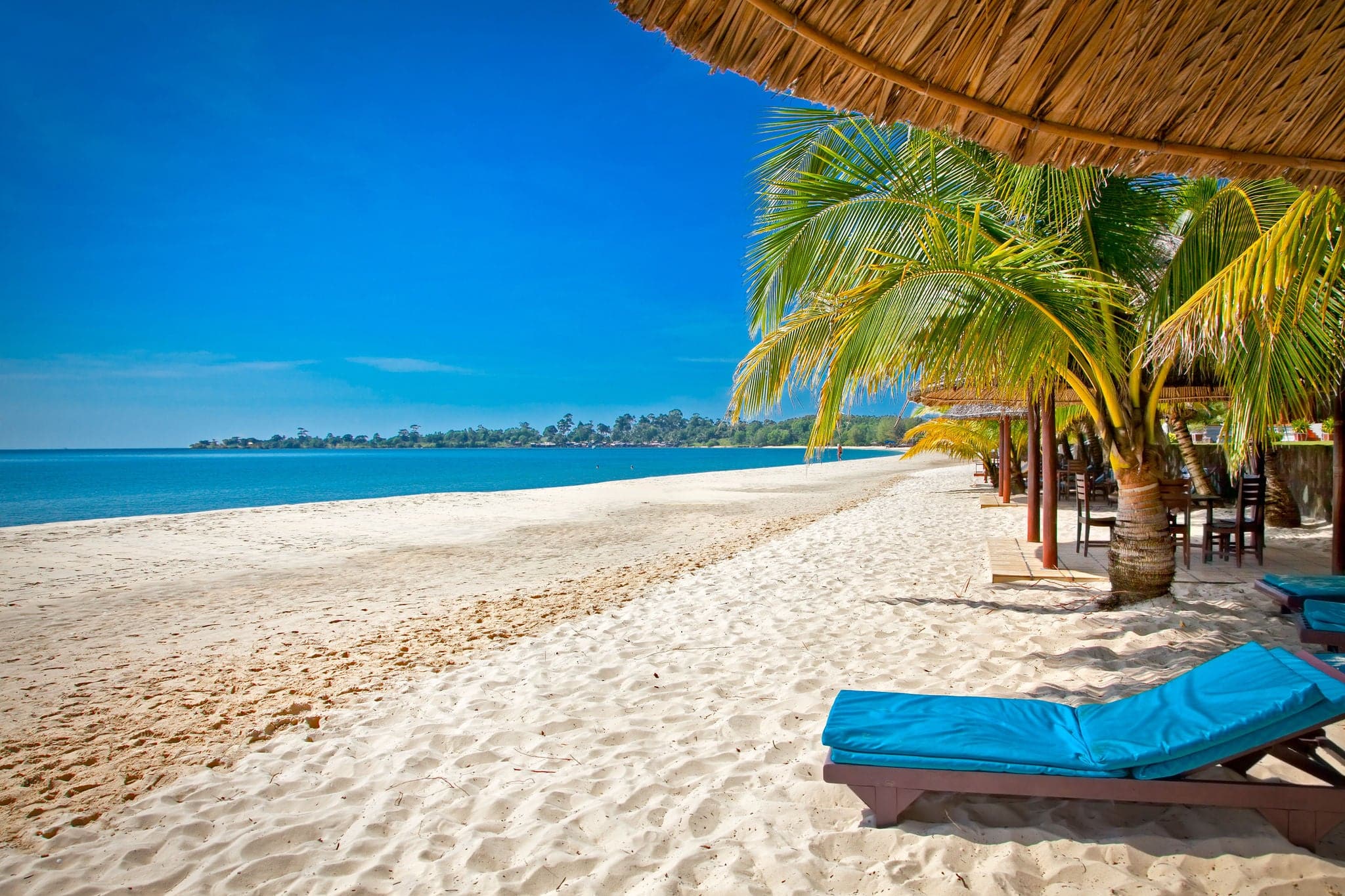 Beautiful tropical Sokha beach in Sihanoukville, Cambodia .