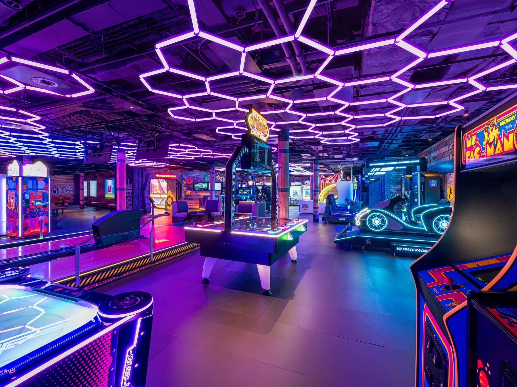 Game Zone, Norwegian Aqua
