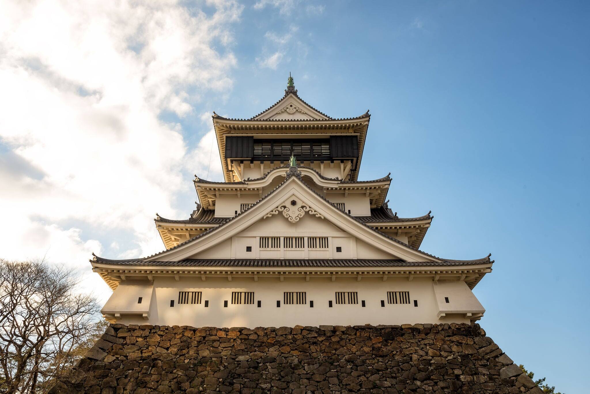 Front of Kokura Castle, Landscape format