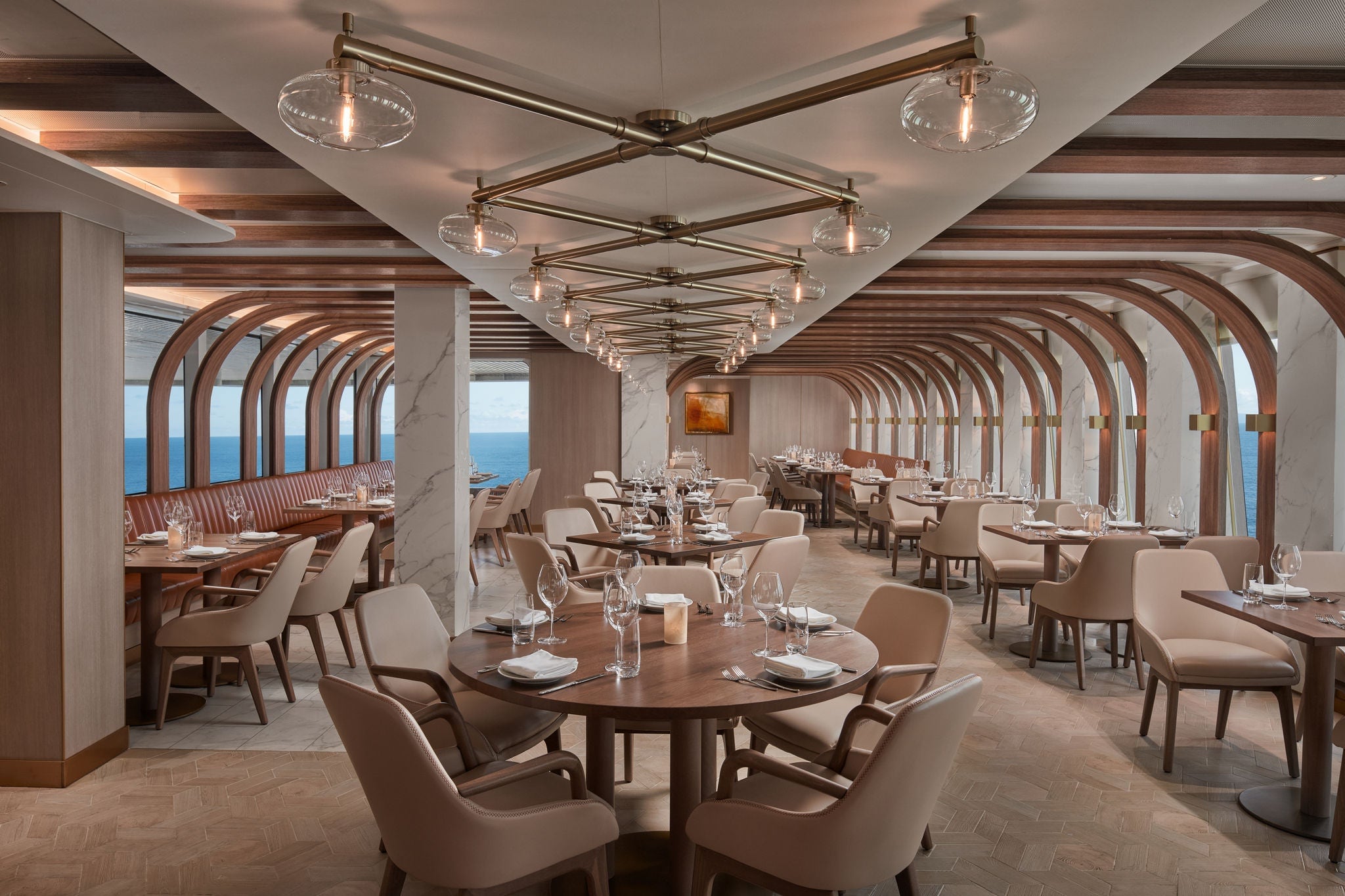 Norwegian Spirit, Onda by Scarpetta