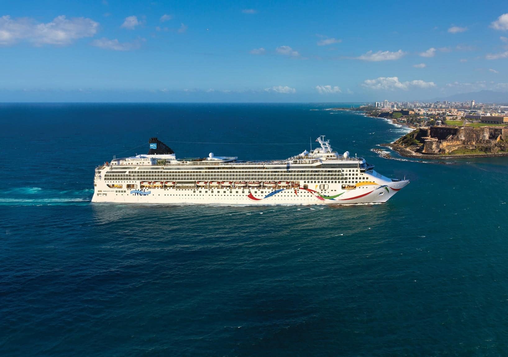 Norwegian Dawn, Cruise Line