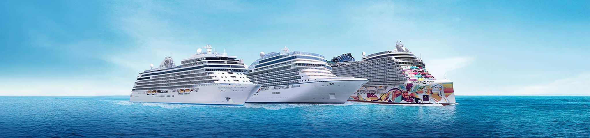 Varios cruceros noruegos en el agua