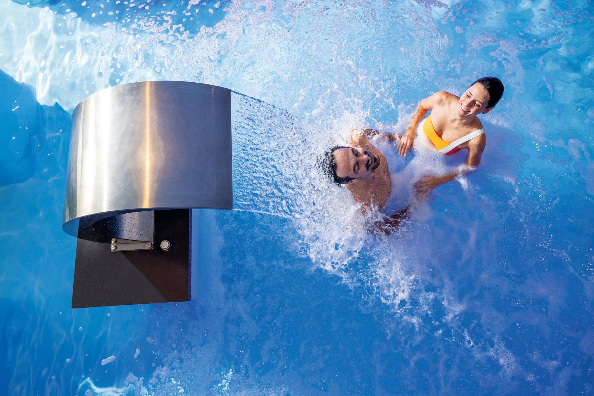 Vitality Pool, Norwegian Encore