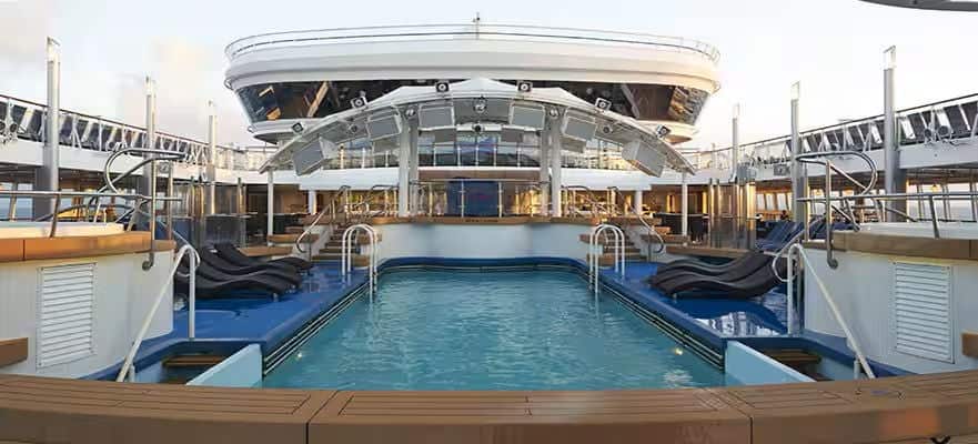 NCL-Dawn-Cruise-Oasis-Pool.jpg
