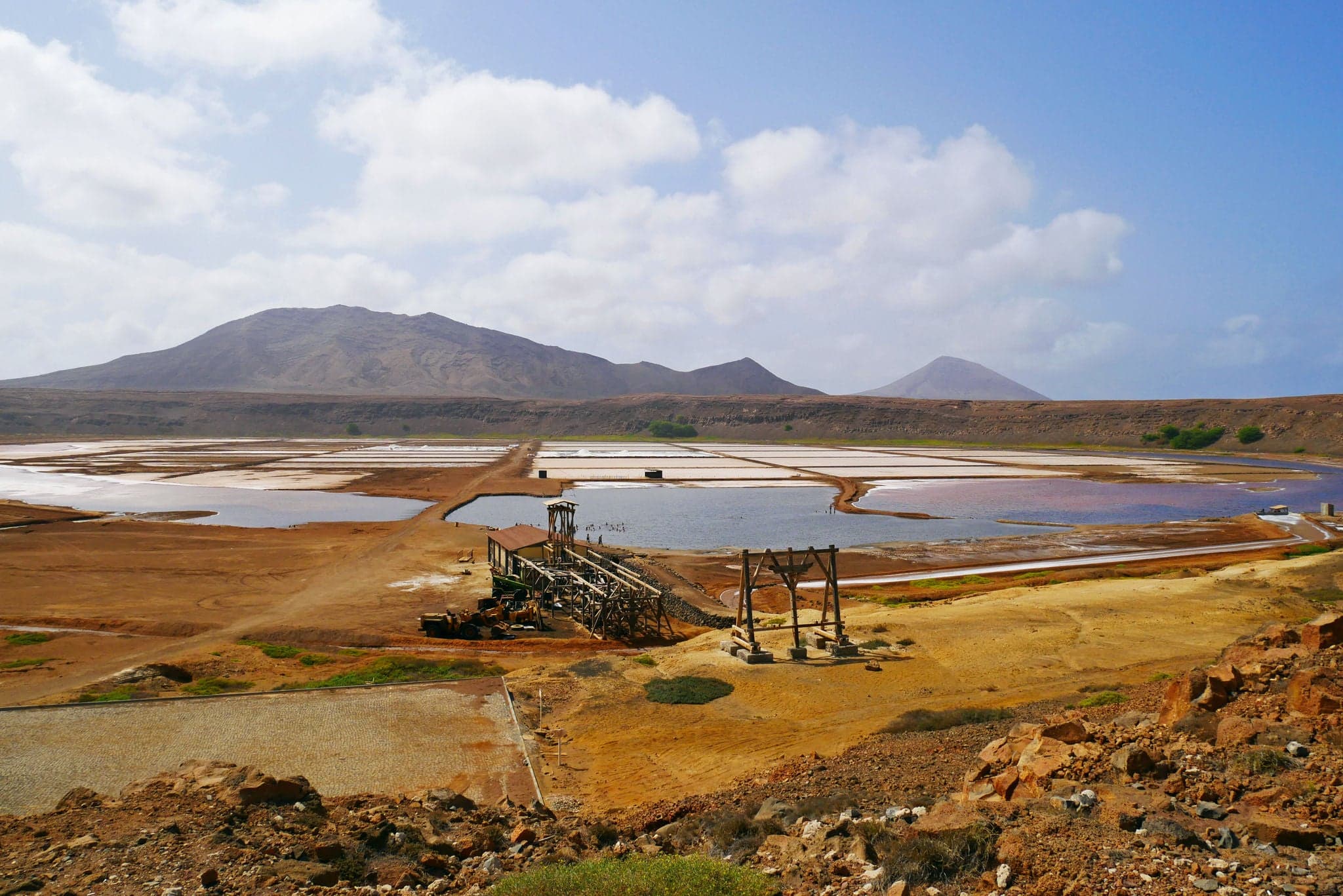 Pedra de Lume salines,  Salt Crater, Sal island , Cape Verde, África.