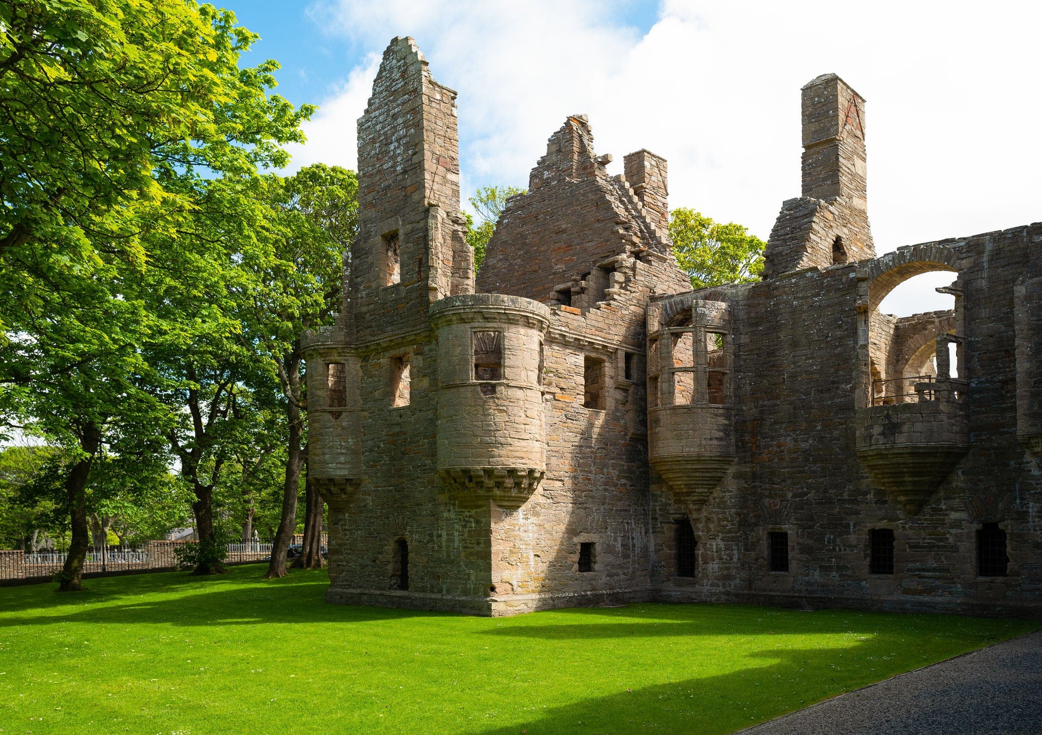 Kirkwall, Orkney, Scoland, las ruinas del palacio del Obispo y Earl