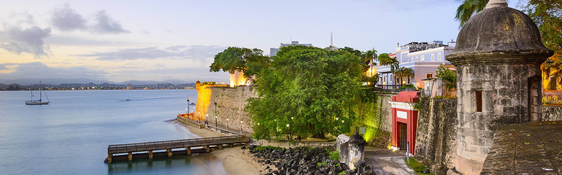 El Caribe: República Dominicana y Antigua