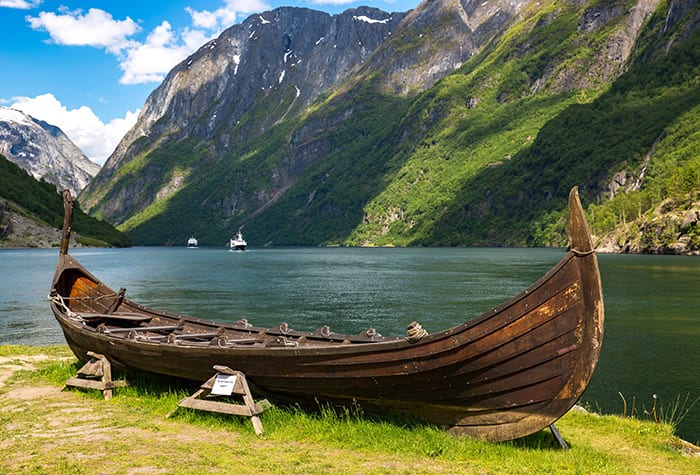 Cruceros a los fiordos noruegos - Historia y cultura vikingas