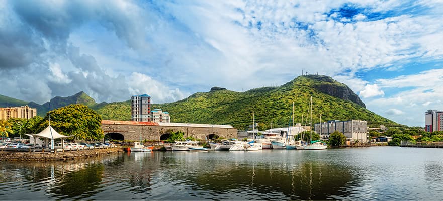 /sites/default/files/881x400-LUI-port-louis-mauritius.jpg
