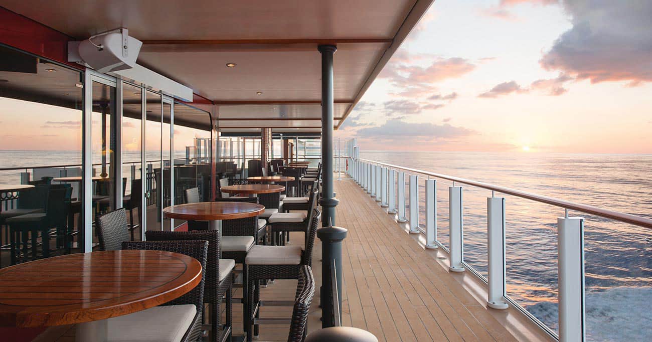 ESCAPE.EXPERIENCE.Waterfront 