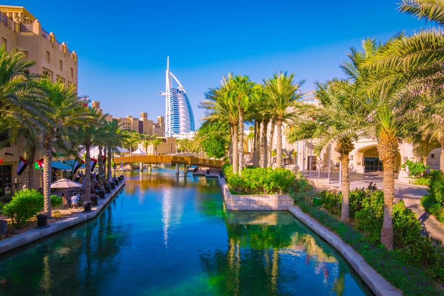 7 Tips for Dressing for a Dubai Cruise with Norwegian