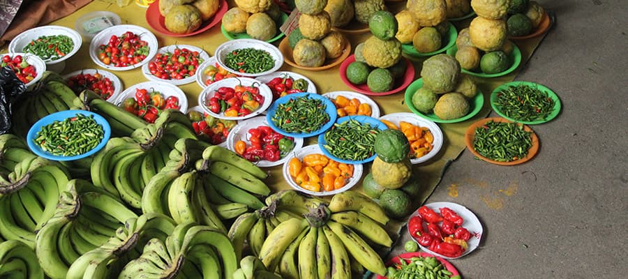 Frutas y vegetales tropicales de la Polinesia Francesa