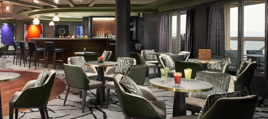 Bar de mojitos Sugarcane en Norwegian Cruise Line