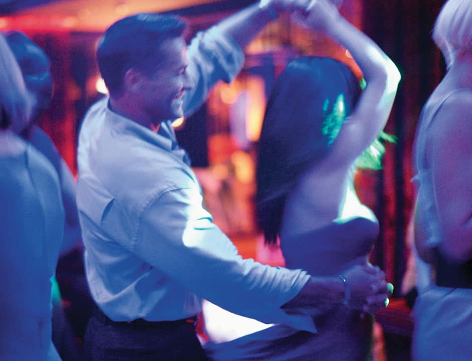 Salón Bliss Ultra Lounge