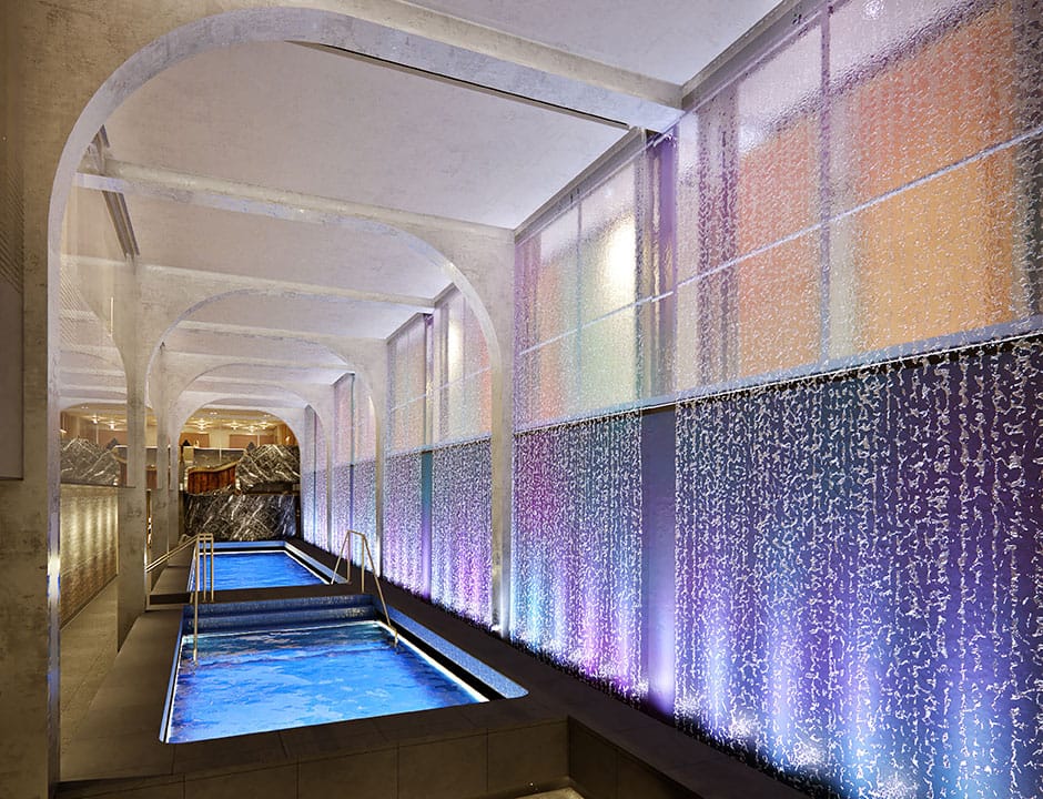 Piscina Vitality y piscina de flotación con sal