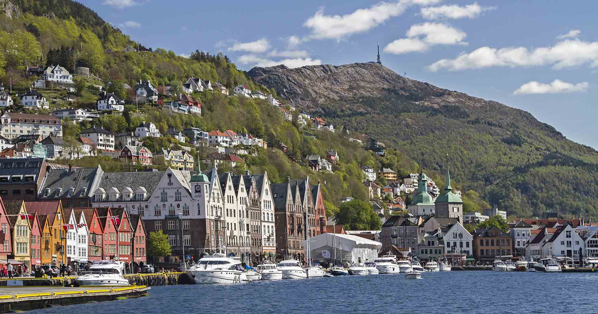 Vistas de la ciudad y el monte Floyen