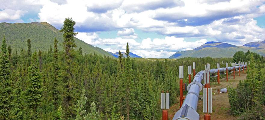 /sites/default/files/CT-AK-Fairbanks-Alaska-Pipeline-881x400.jpg