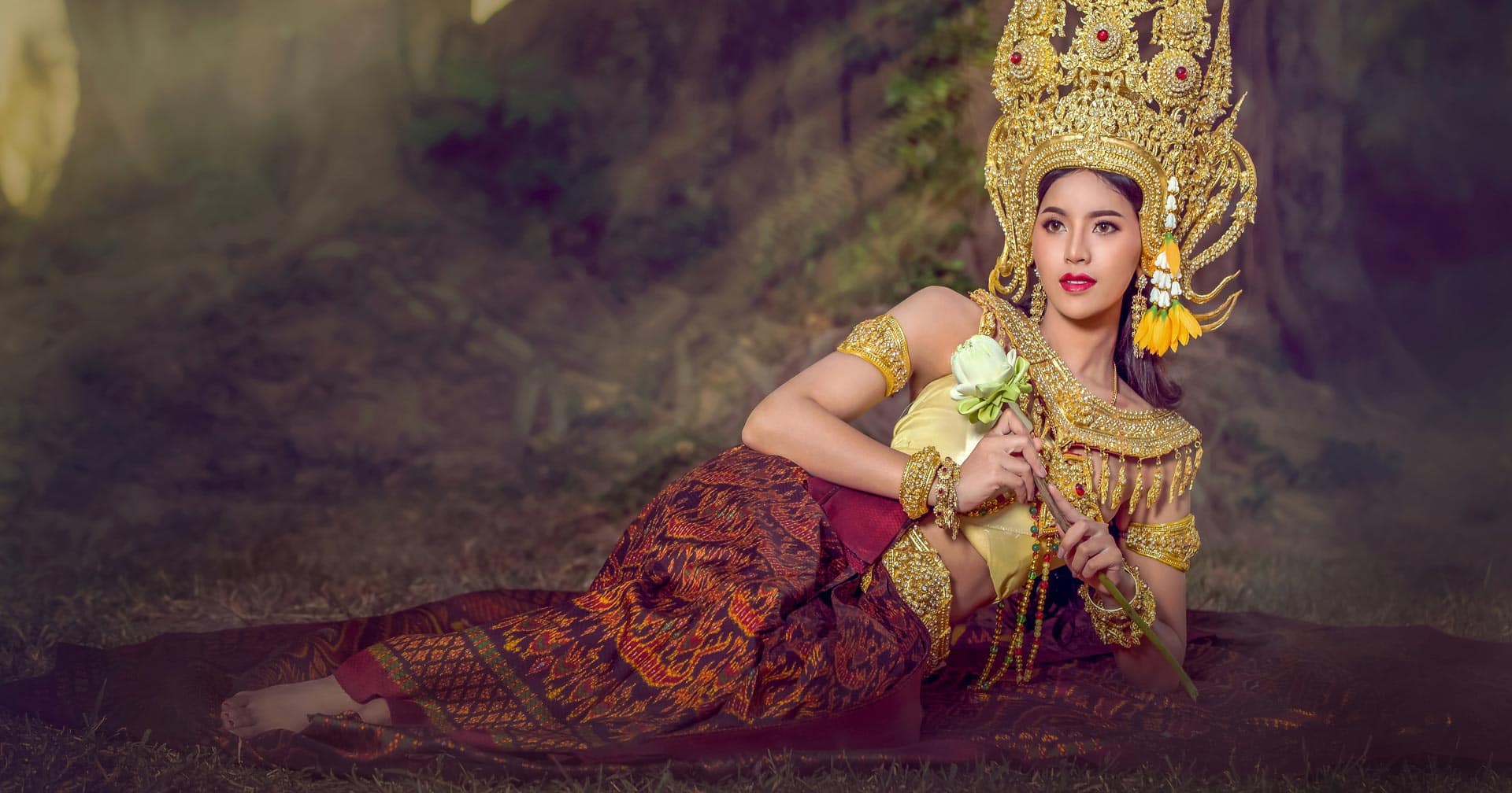 Espectáculo en el Alcazar Cabaret 