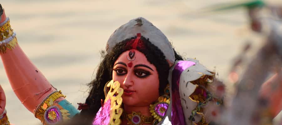 Diosa hindú Durga en un crucero a Mangalore
