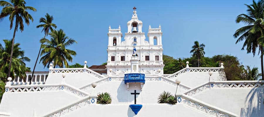 Iglesia de Nuestra Señora de la Inmaculada Concepción en cruceros a Mormugao Goa