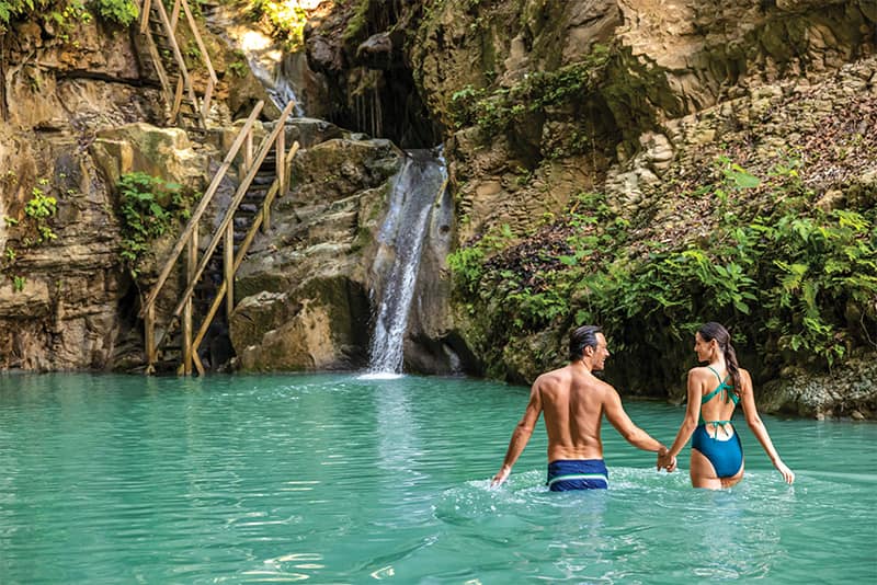 ¡Disfruta del Caribe y de las cristalinas aguas!