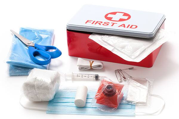 Kit de primeros auxilios Kit de primeros auxilios
