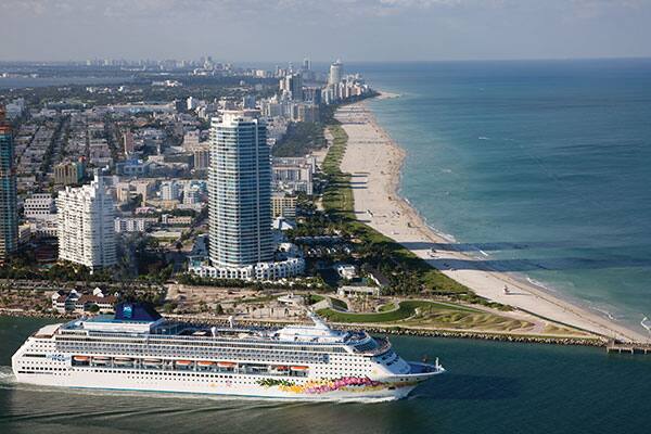 Crucero en el Norwegian Sky desde Miami Crucero en el Norwegian Sky desde Miami