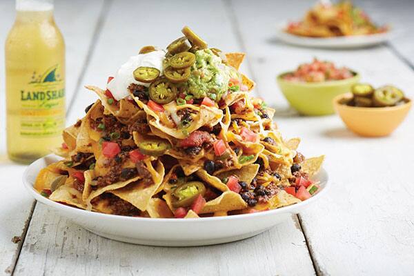 Volcano Nachos en Jimmy Buffet's Margaritaville at Sea Volcano Nachos en Jimmy Buffet's Margaritaville at Sea