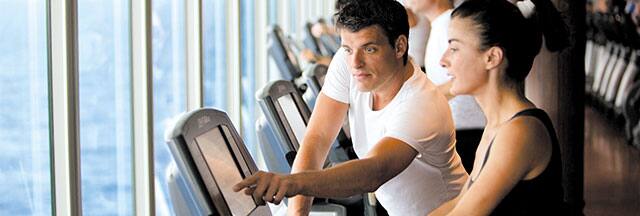 Aprovecha el gimnasio y las clases de fitness y mantente en forma durante tu crucero Aprovecha el gimnasio y las clases de fitness y mantente en forma durante tu crucero