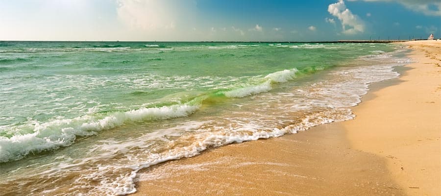 Admira las playas hermosas de Orlando antes de tu crucero por el Caribe