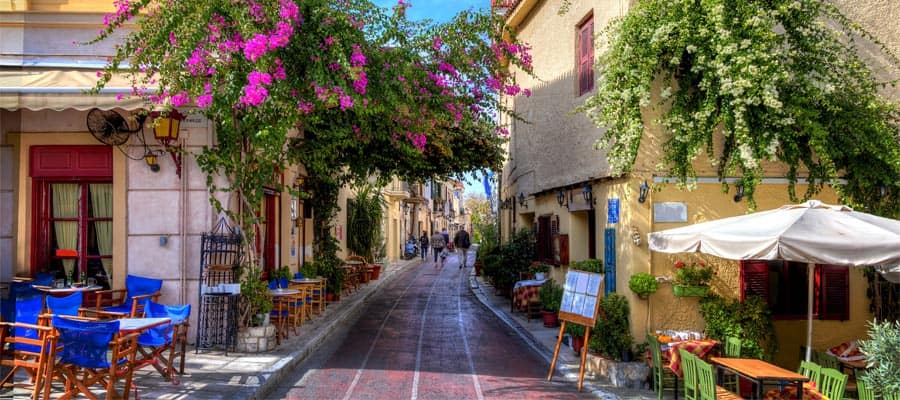 Visita Plaka durante tu crucero a Atenas