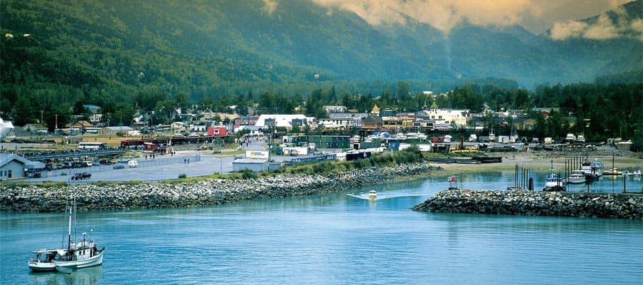 Puerto de Skagway en un crucero por Alaska