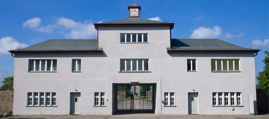 Entrada al campo de concentración de Sachsenhausen