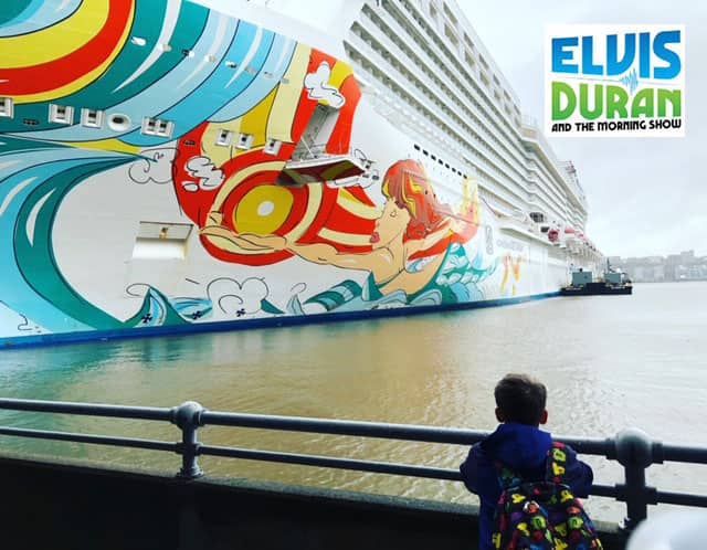 Elvis Duran and the Morning Show’s Danielle Cruises with Norwegian