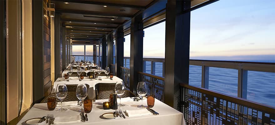 Espectacular variedad de restaurantes que hacen honor a la vista.