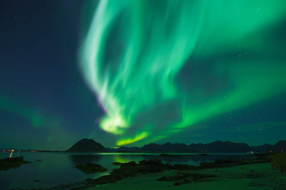 La mejor época para ver la aurora boreal en un crucero en Alaska