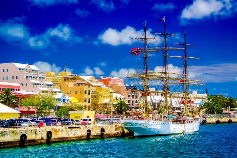 Cruise to Hamilton, Bermuda